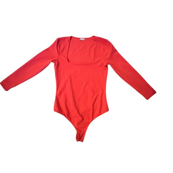 Free People Red Squared Neck Long Sleeve Bodysuit
Size SP Festival DateNight - Picture 1 of 9